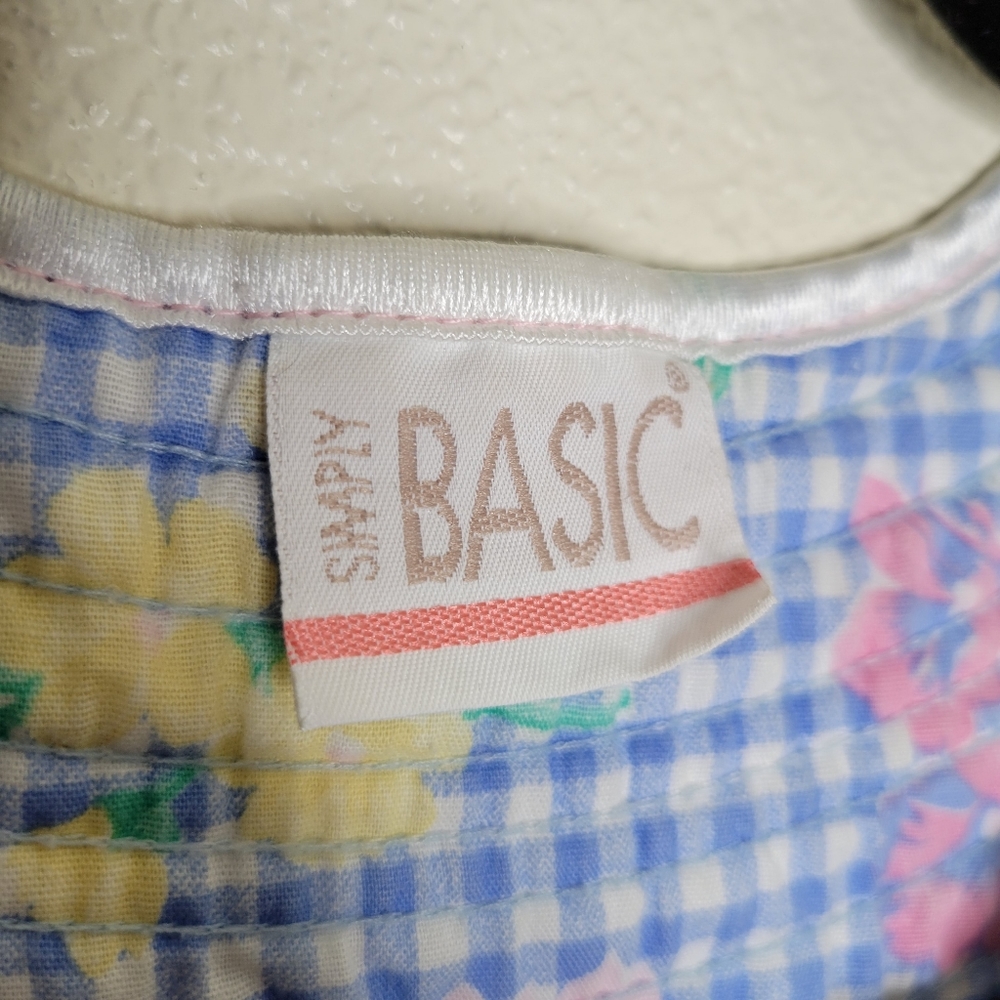 Vintage Floral Robe - Picture 5 of 10